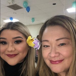 Meet your Posher, Alexandra